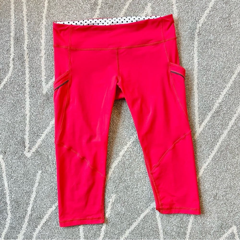 Lululemon Bright Coral Orange Knee Length Leggings